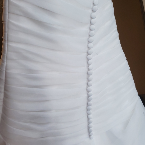Madison Collection Wedding Dress - Picture 2 of 5